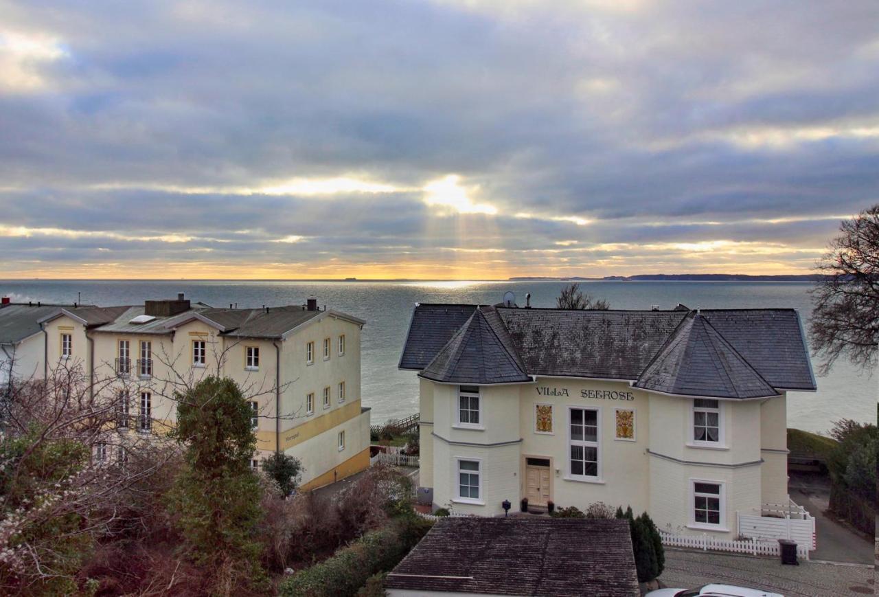 Villa Ostseelilie - Appartements Mit Balkon Und Meerblick Sassnitz Kültér fotó